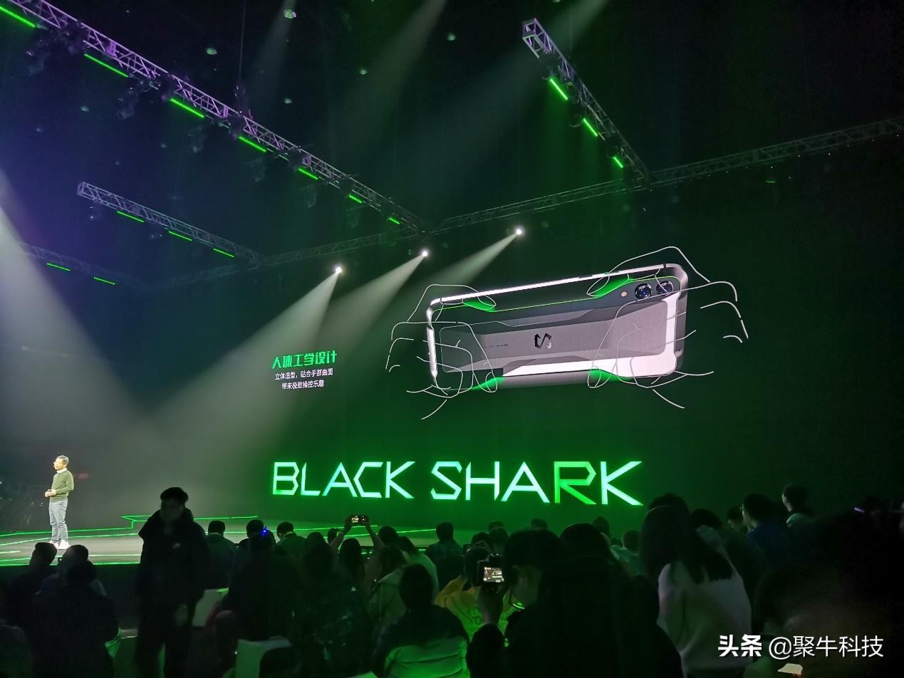 黑鲨游戏手机2发售价,黑鲨游戏手机2值得入手吗