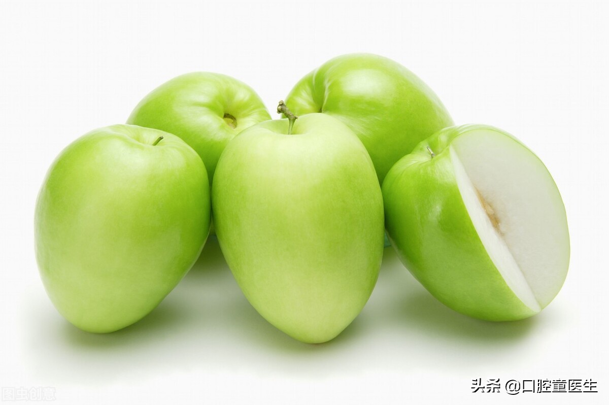 刚拔完牙吃烤冷面被医生发现,拔完牙两小时吃冰激凌