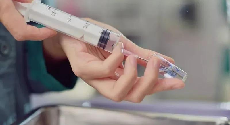 备孕和新冠疫苗先选哪个,打了新冠疫苗后可以做试管婴儿吗