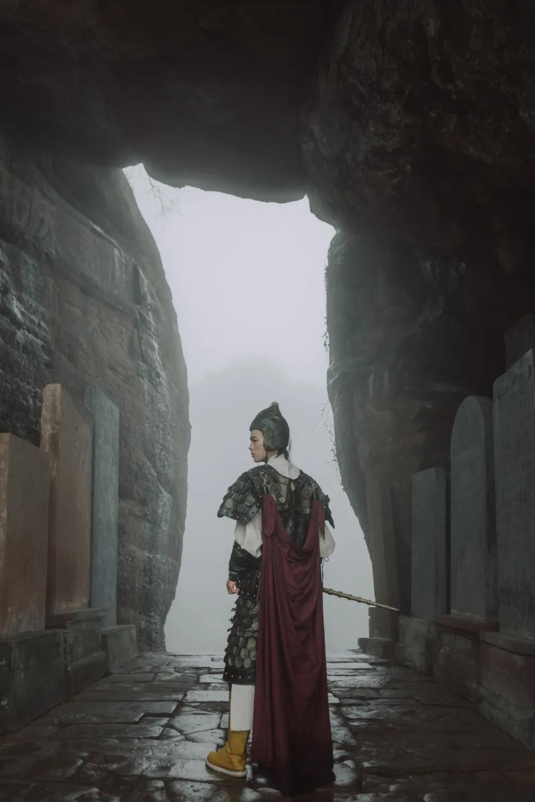 齐云山沉浸式复古游圈粉游客,五一旅游齐云山