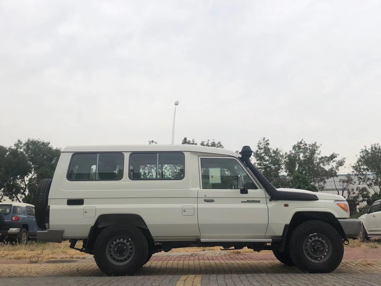 丰田lc78一般多少钱,丰田lc76保值率高吗