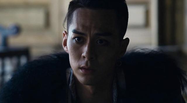 新版射雕英雄传柯镇恶戴墨镜,柯镇恶和欧阳锋视频