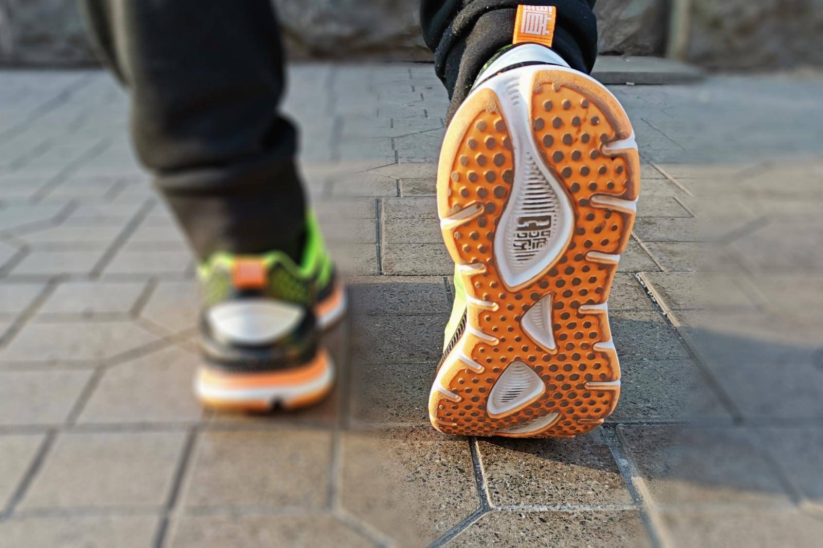 必迈爆款跑鞋pure,国货十大耐用耐磨的跑鞋