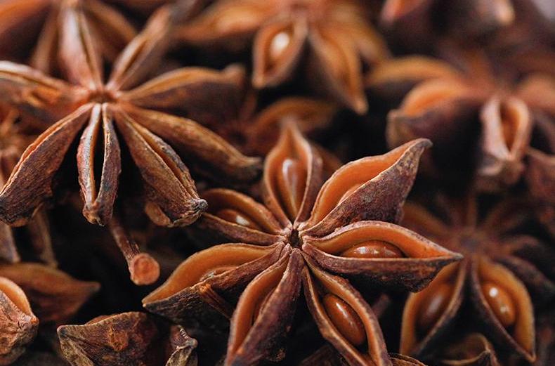 买八角要分清直角还是勾角,买八角时认清直角与钩角