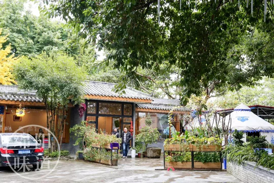 吃一只烤全羊,吃一只羊送一只羊