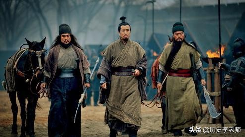 关羽傲慢自大,关羽傲慢固执