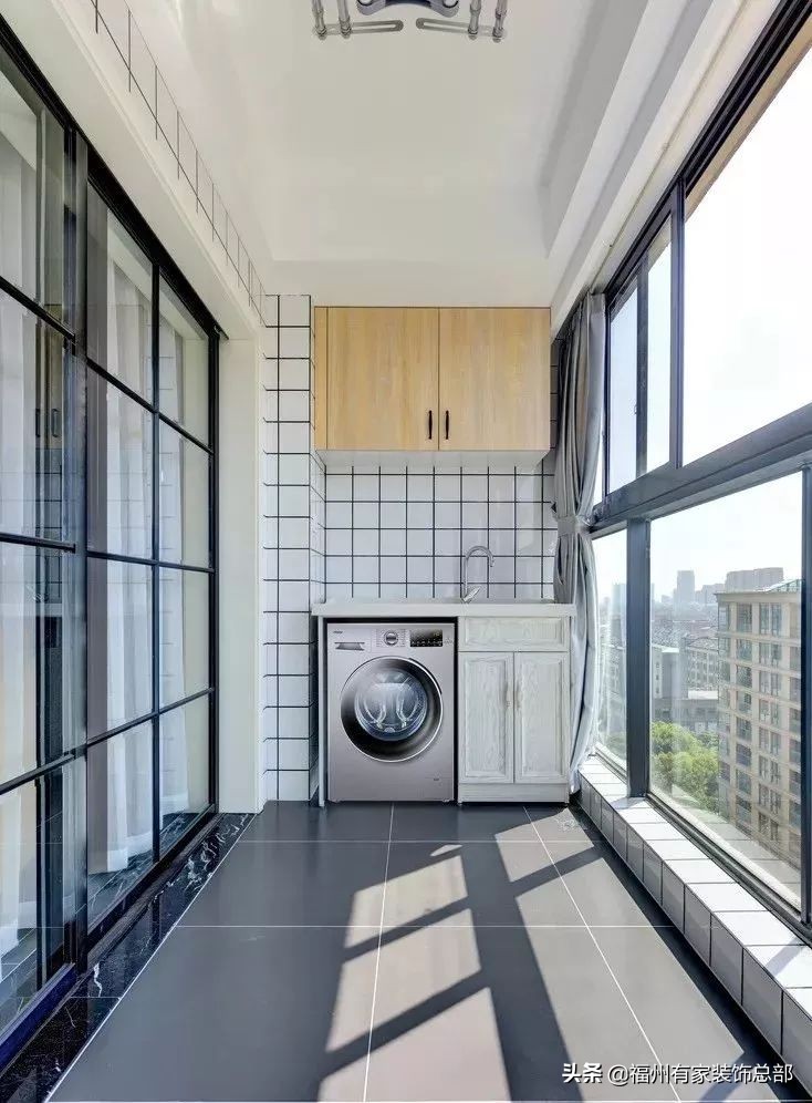 阳台贴多大砖合适上墙效果,阳台贴砖不好看怎么弥补