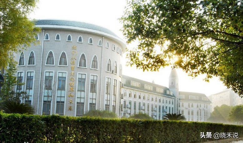 2023武汉市外初招生标准,武汉老年大学2021年招生简章