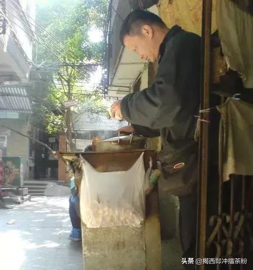 藏在小巷子里的牛杂,隐藏在巷子里的三十年老店