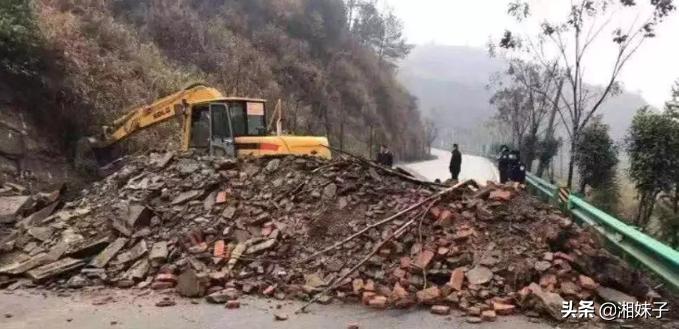 “硬核防疫”不如“柔情防疫”,随意断路当心被依法追究