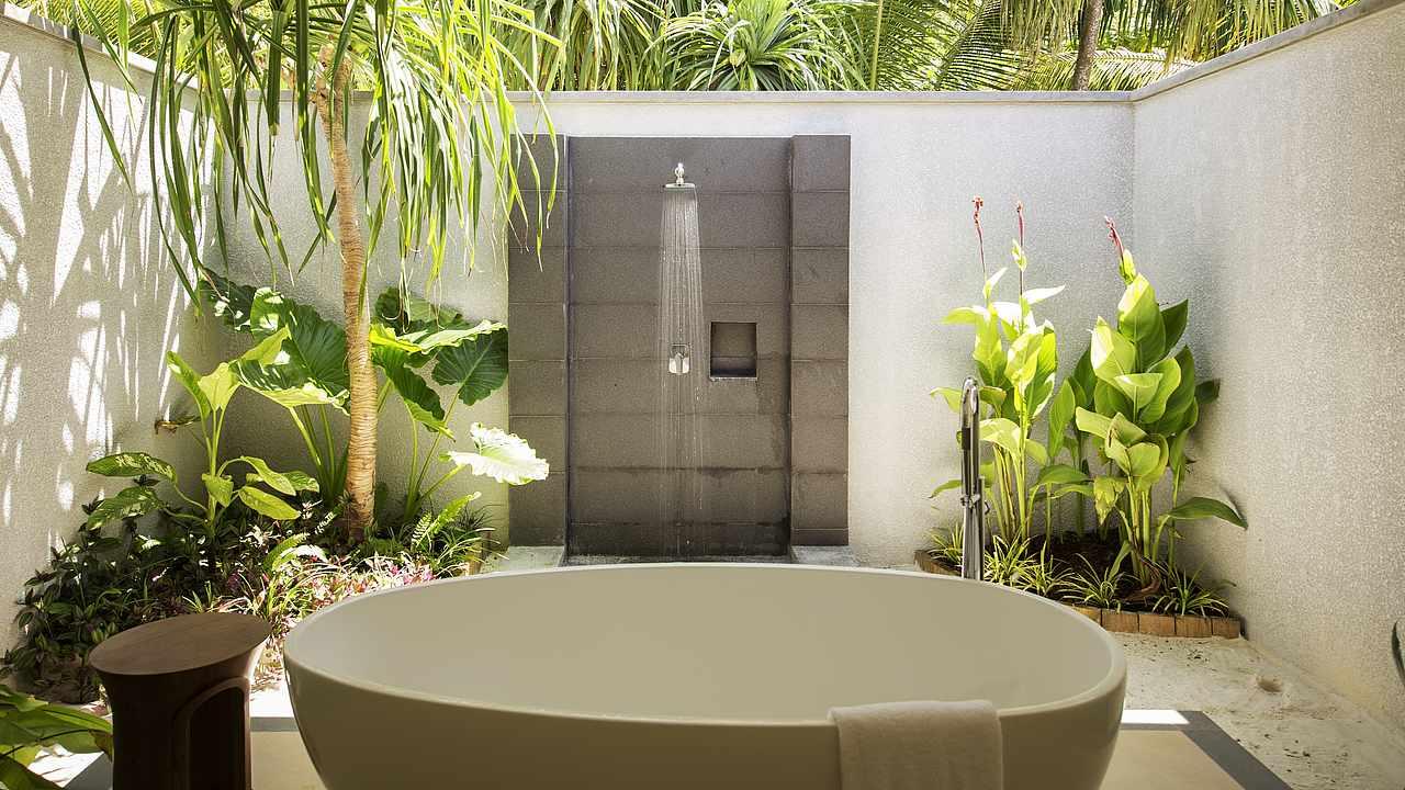 马代努努岛,马代鲁滨逊