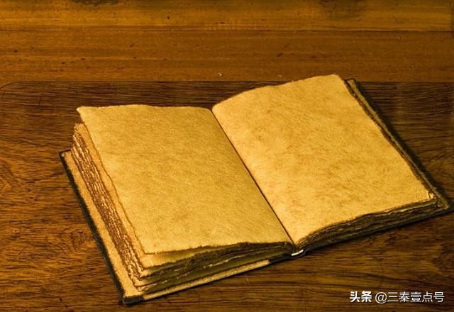 奶奶梳妆台嫁妆,奶奶的嫁妆柜子老物件