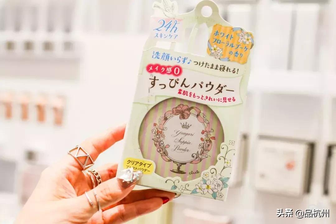 表面光鲜亮丽背地里却很辛苦,有些人表面光鲜亮丽背后却是什么