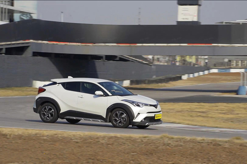 丰田c-hr领先配置,丰田C-HR测评视频