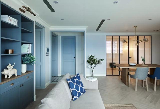 主卧大浴缸衣帽间,独立式浴缸衣帽间