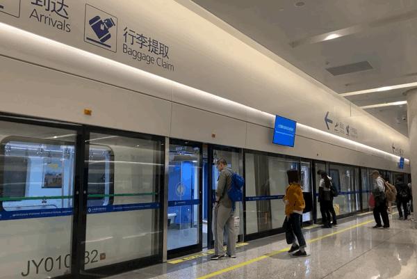 上海浦东日上免税店在候机室吗,浦东机场卫星厅免税店位置