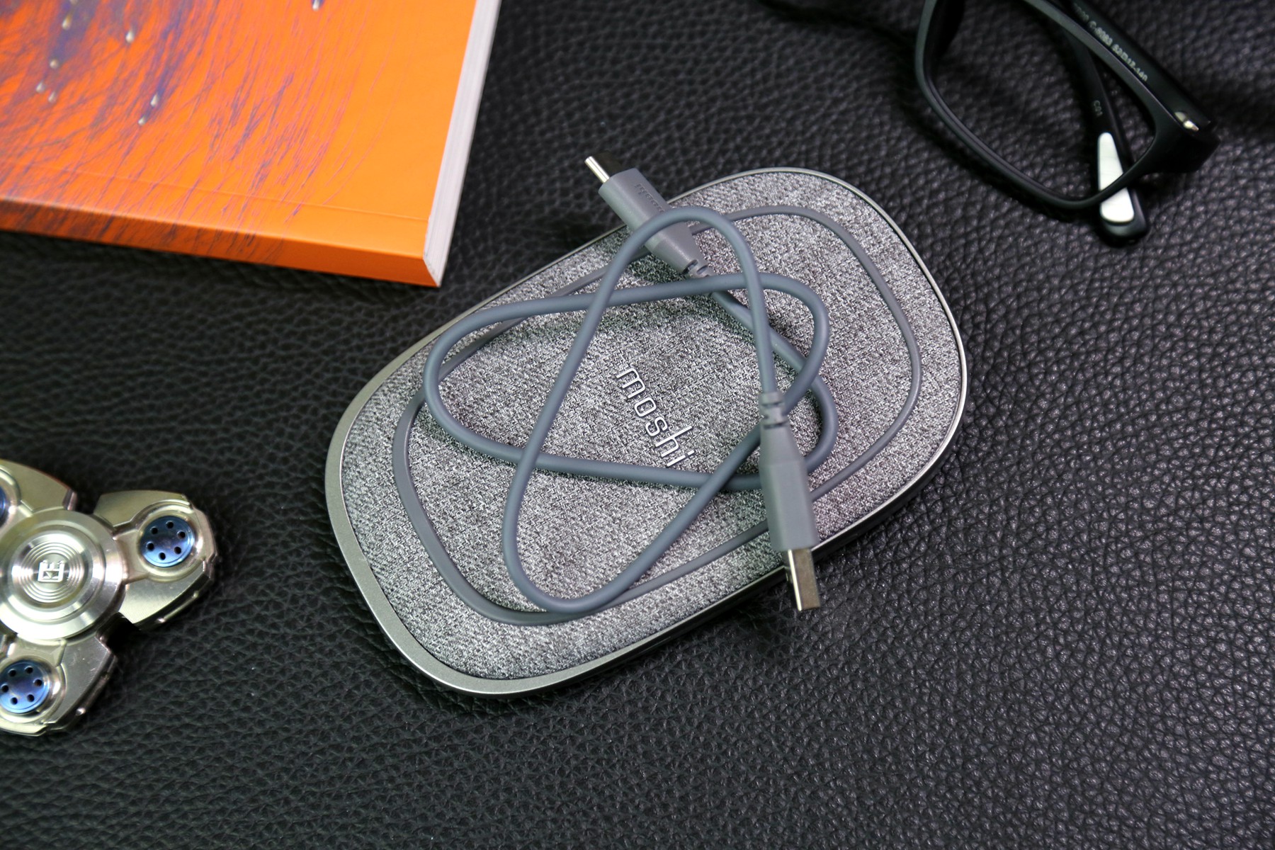 这才是无线充电的最好方法,这才是正确的充电方式