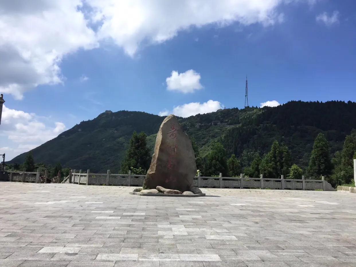 湖南衡山很美，但为什么我去了一次就再也不想去了呢？