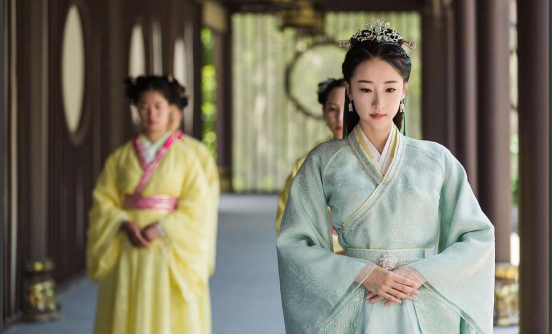 古代宫女为什么害怕做皇帝妃子,古代宫女如果被皇帝看上的后果