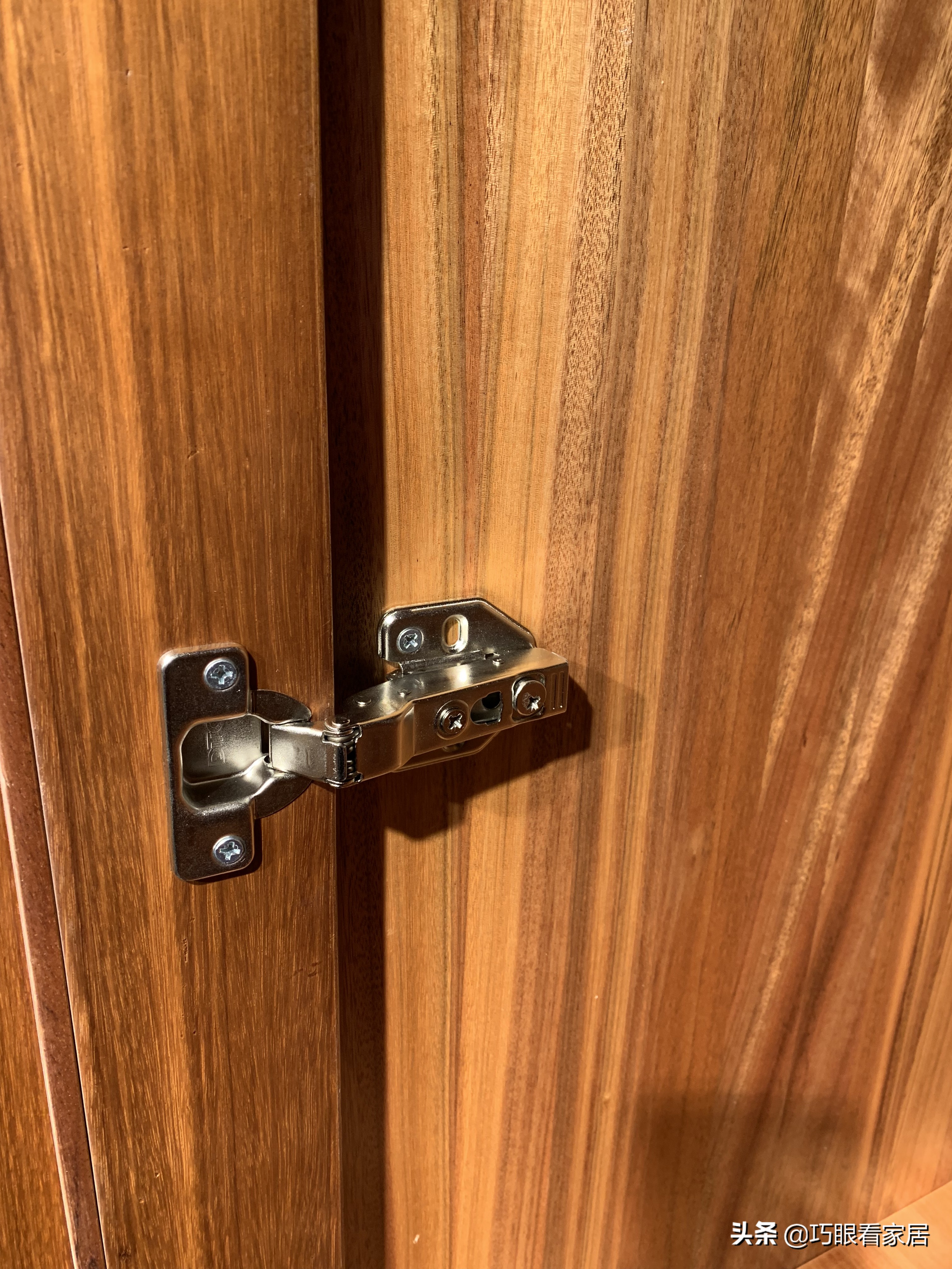 【巧眼看家居】缘木居实体店家具测评