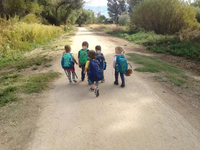 孩子游戏输了怎么鼓励,孩子玩游戏就想赢怎么办