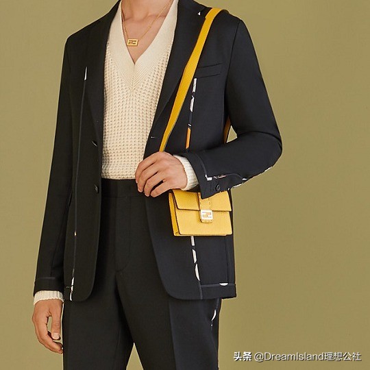 2022新款时尚真皮包fendi,fendi包2024