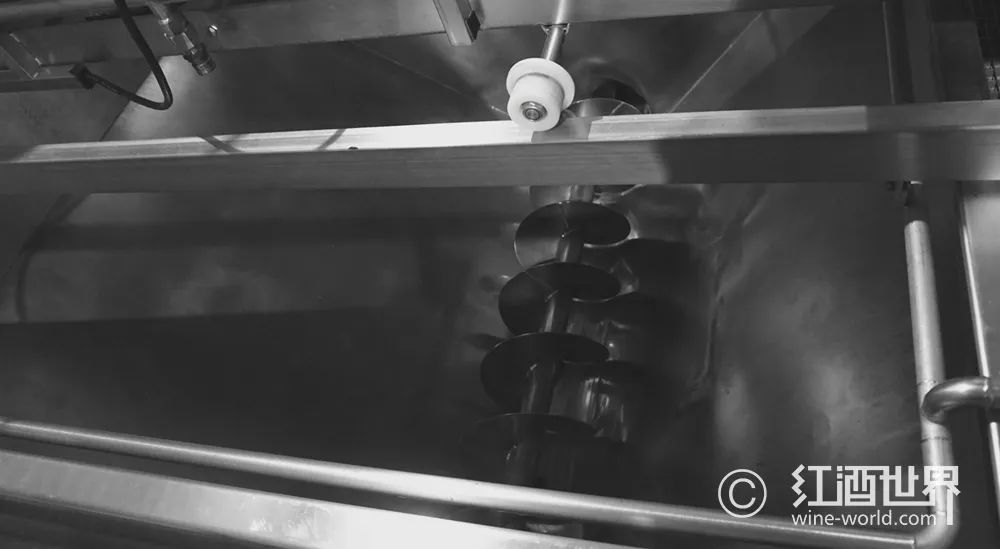 自己酿造葡萄酒的做法,探秘德国葡萄酒庄