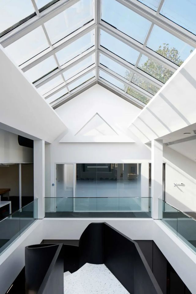 娉涘煙璁捐鏃ュ父,娉涘煙璁捐space