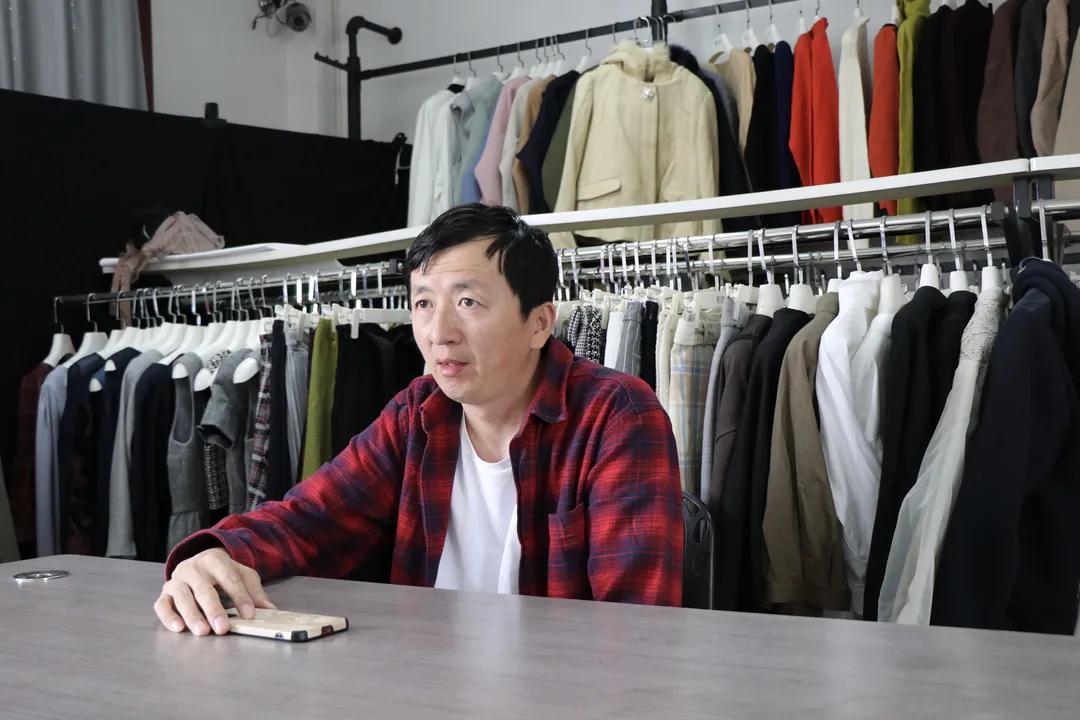 残疾小伙逆袭,残疾人白手起家创业成富豪