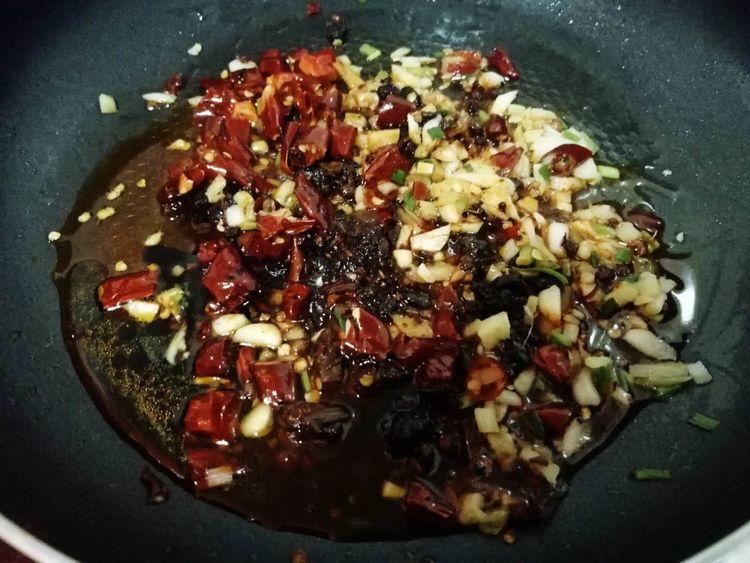 自己在家做的麻辣香锅好吃又过瘾,自己在家做的麻辣香锅吃得很过瘾