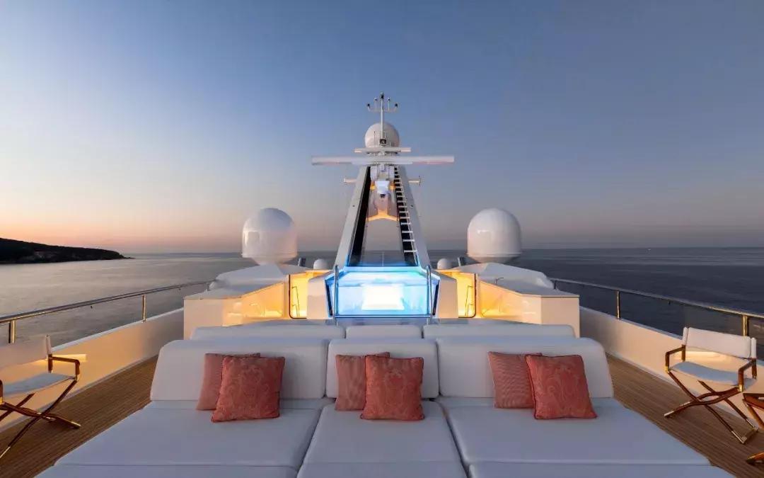 最豪华游艇别墅,一艘超级游艇多少钱