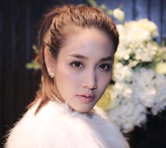 taew泰国女星微博,taew是泰国美女吗