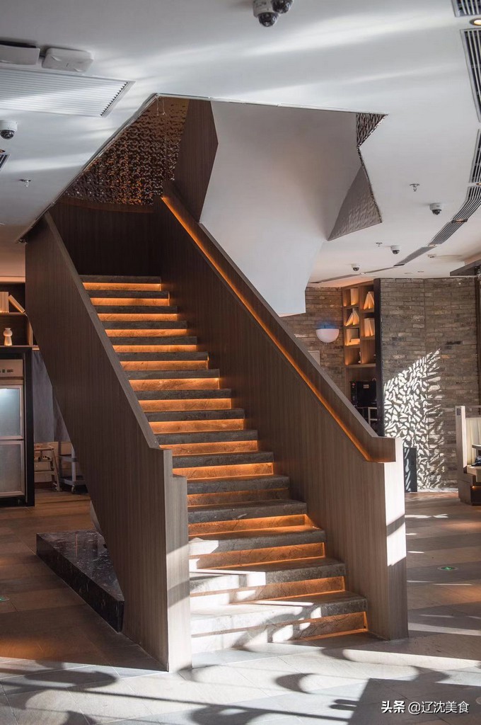 风靡北上广的湊湊火锅落户沈阳，茶饮加火锅，冬季里的真香