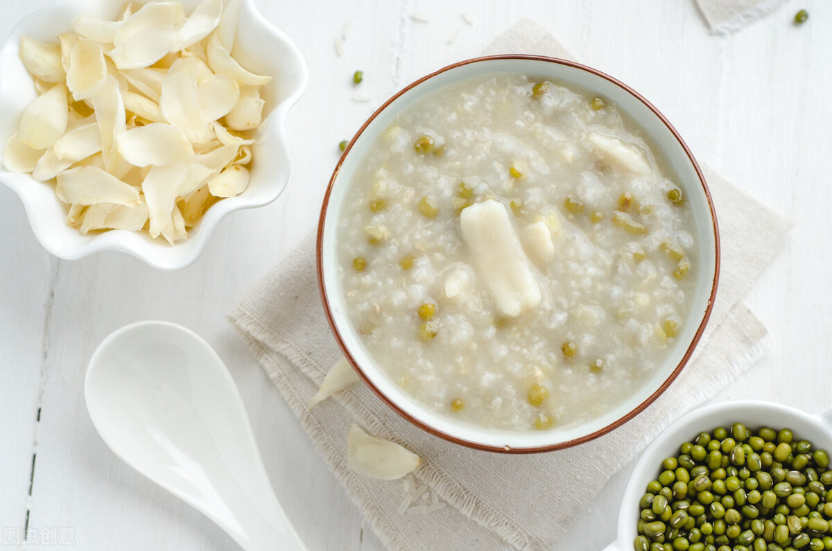 雌激素低有哪些改善方法,中年雌激素低怎样调理雌激素少