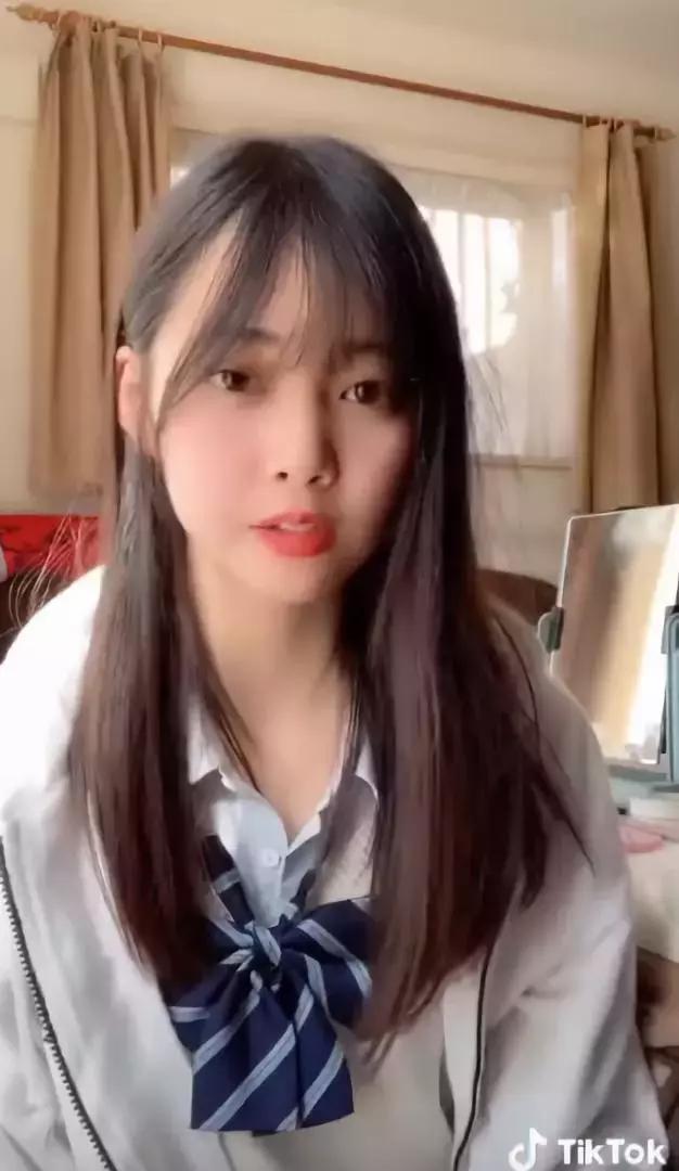 当微信海外失意的时候，另一个中国APP却登上日本排行榜第一