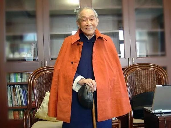 南怀瑾怎么对待诋毁自己的人,南怀瑾谈欺负你的人