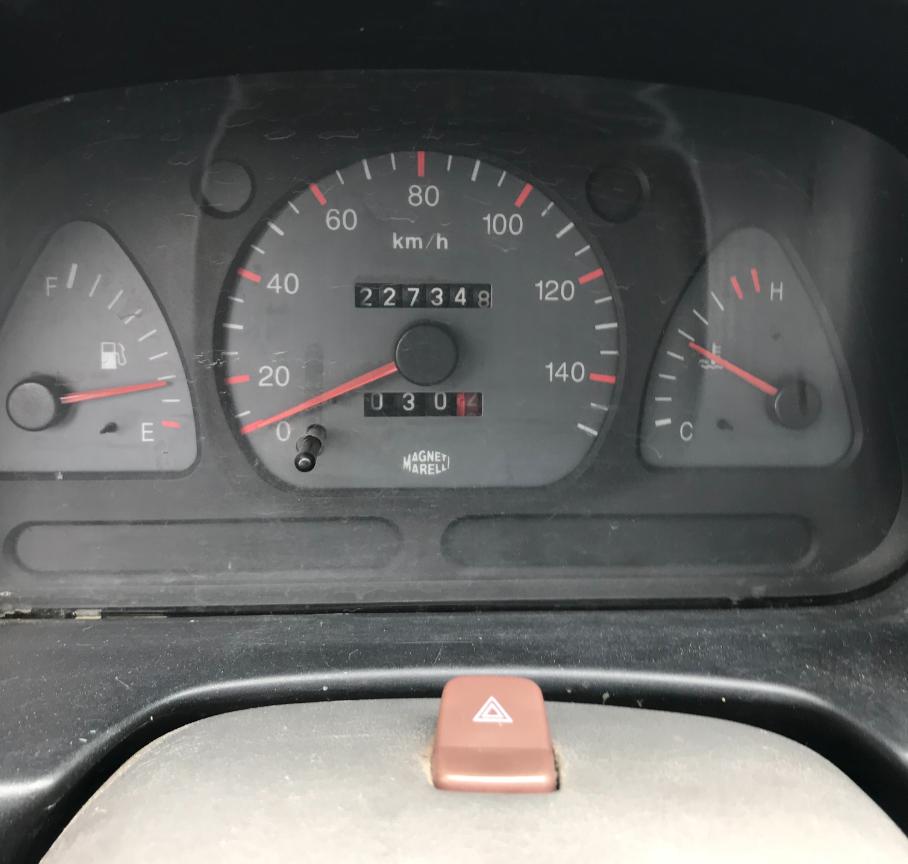 1000块钱奥拓全新,八年的二手奥拓值得买吗