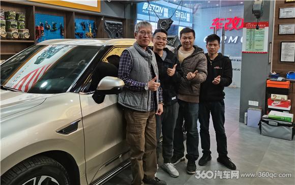 本田urv大面积改装,本田urv音响7喇叭升级12喇叭