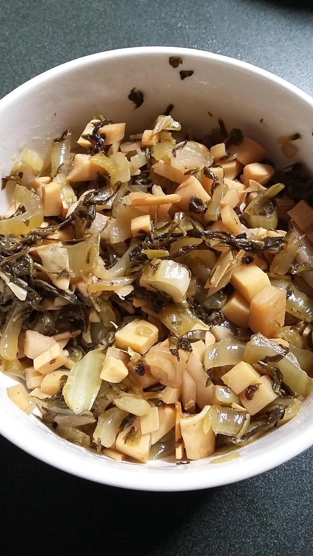 泡菜酸菜制作方法,自制酸菜泡菜最简单的方法