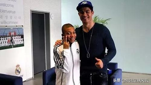 2022足坛新秀排行榜,世界足坛未来十大新星中锋