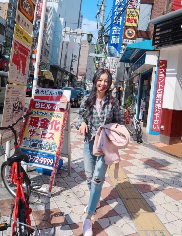 靠发型火起来的女星是谁,靠理发店年入40亿