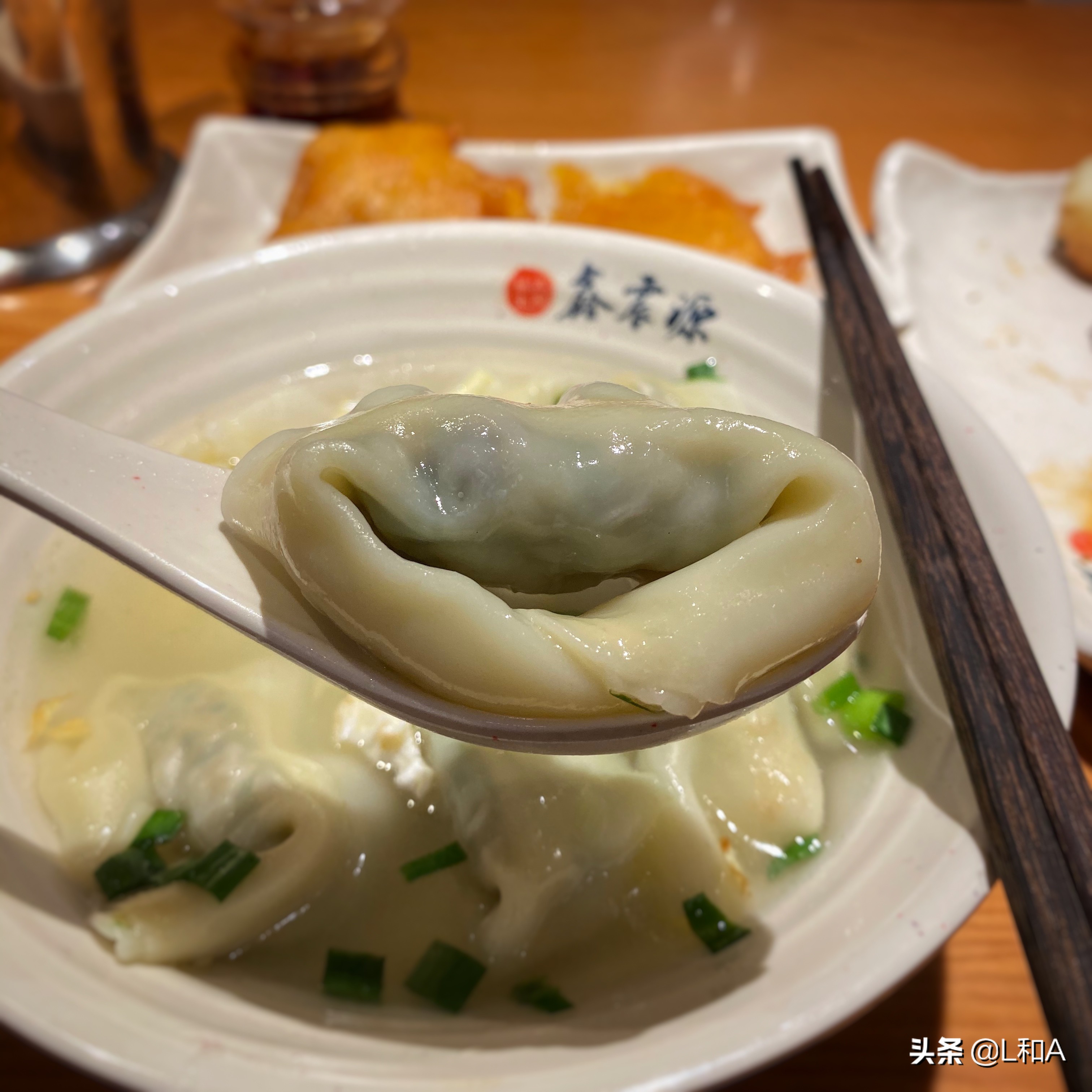 苏州生煎包正宗,苏州速冻蟹黄小笼包推荐