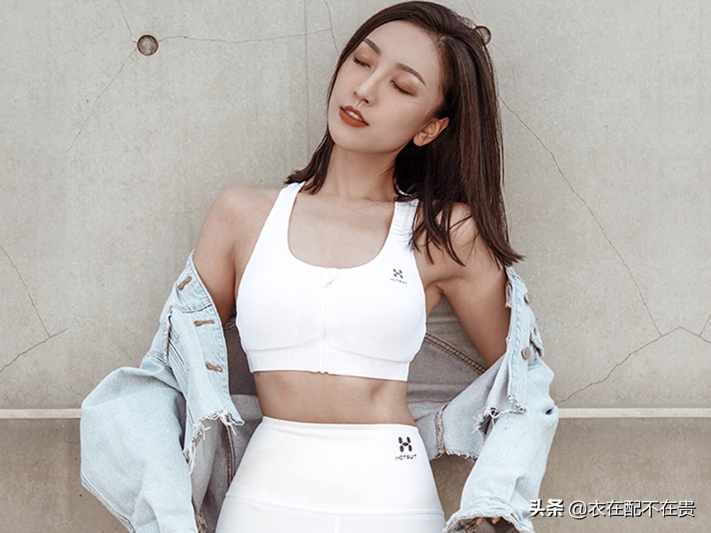 健身房身材不好可以穿运动内衣吗,为什么去健身房穿内衣