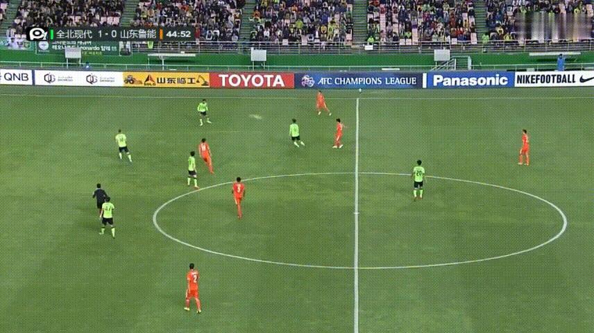 王彤鲁能左后卫还是右后卫,王彤鲁能边卫完整版