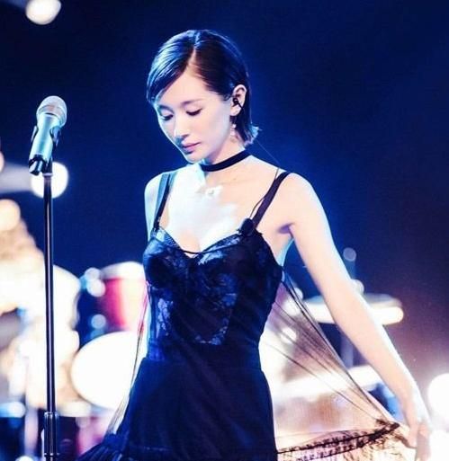 王子文长发好看还是短发好看,王子文了不起的儿科医生短发