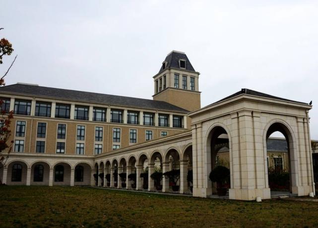 适合二本压线生的三所大学，在当地名气大好就业，还能收获铁饭碗