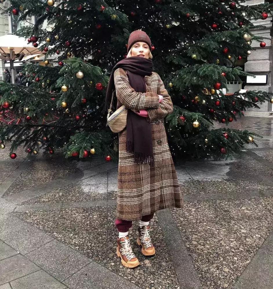 刘雯50个瞬间告诉你,刘雯冬天穿的羽绒服