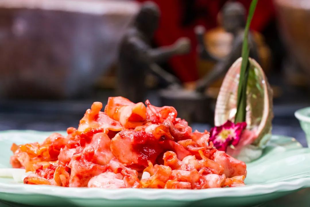 如果没喝过福州的青红酒，那么这些以红糟调味的闽菜你一定要尝尝