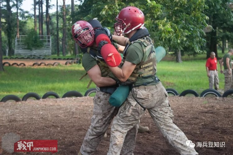 鎴樼敳杞伴福,鎴樼敳杞伴福鏃犳儳瑁呭浠嬬粛