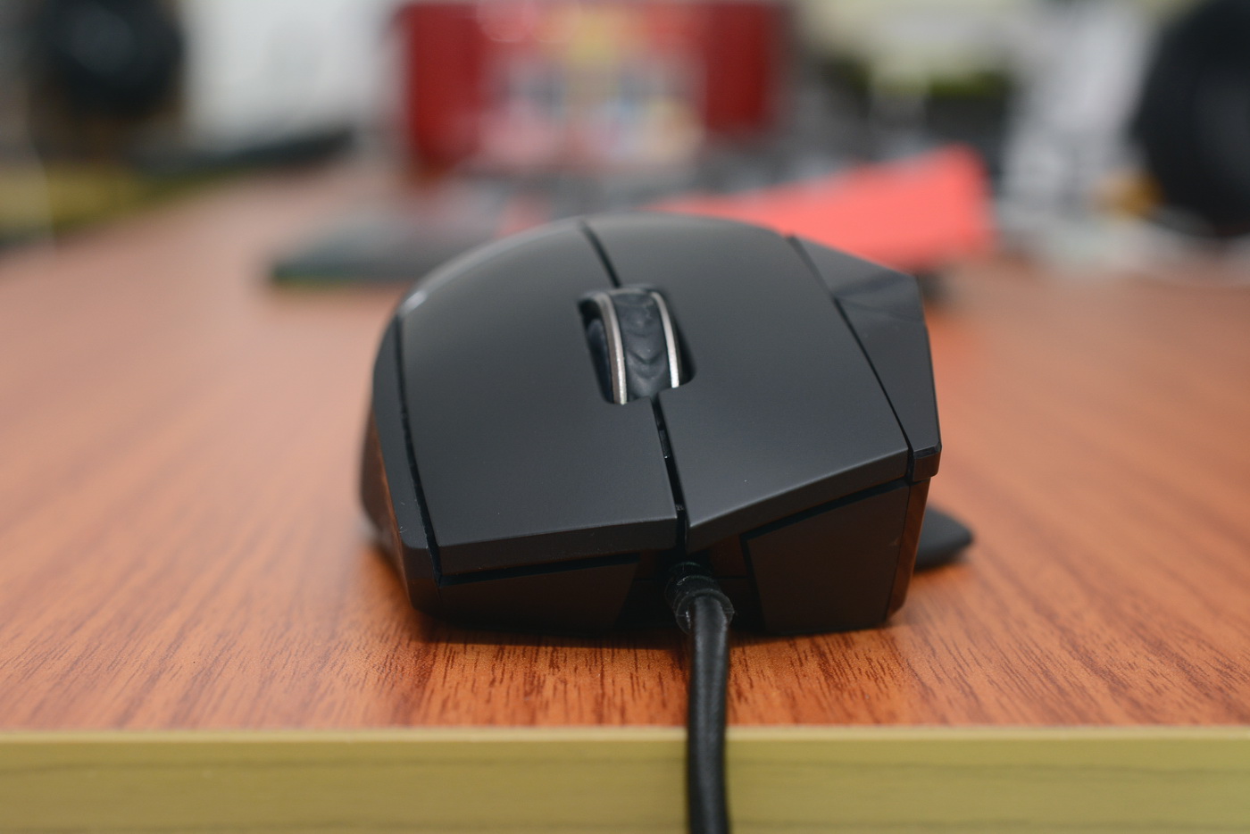 雷柏vt30幻彩rgb游戏鼠标 (雷柏vt300srgb鼠标)